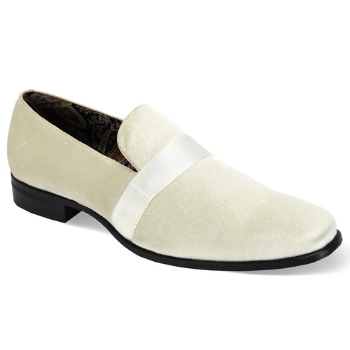 Ivory slip 2025 on shoes