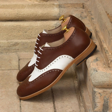 DapperFam Aeron in Med Brown / White Men's Italian Leather Full Brogue in #color_