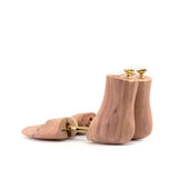 DapperFam Cedar Wood Boot Trees in #color_