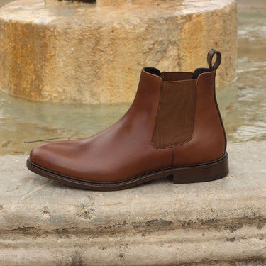 DapperFam Monza in Med Brown / Dark Brown Men's Italian Leather Chelsea Boot in #color_