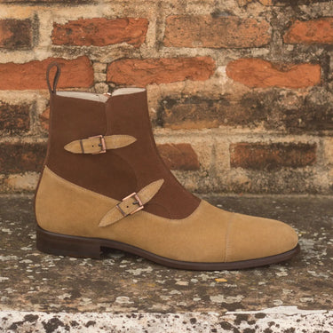 DapperFam Octavian in Camel / Med Brown Men's Lux Suede Buckle Boot in #color_