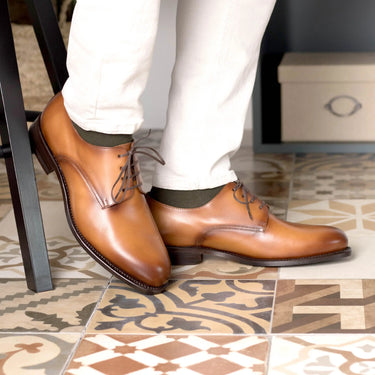 DapperFam Vero in Cognac Men's Italian Leather Derby in #color_