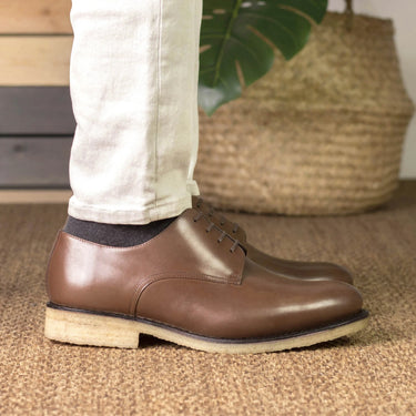 DapperFam Vero in Med Brown Men's Italian Leather Derby in #color_